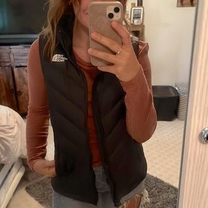 North face vest